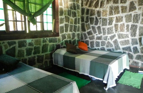 Tesouro da Colina House | Refúgio dos piratas Ilhabela sp