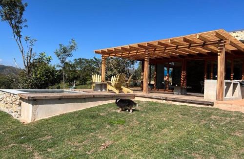 Delfinopolis House | Refúgio Morro Alto