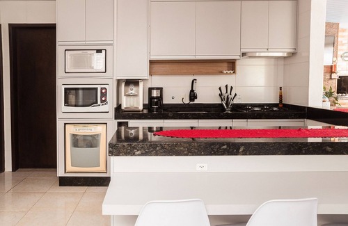 Campeche House | Refúgio na Praia do Campeche com Piscina