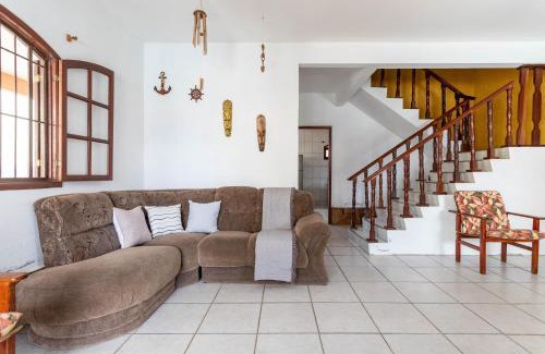 Arraial do Cabo House | Refúgio para famílias e grupos a 400 metros da praia