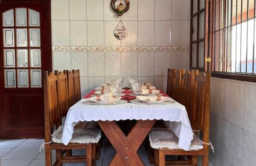 Arraial do Cabo House | Refúgio para famílias e grupos a 400 metros da praia