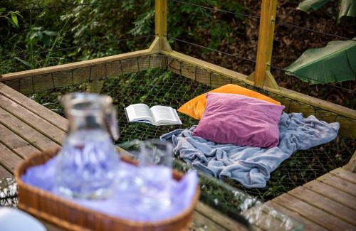 Ribanceira House | Refúgio Romântico - Lareira Externa, Rede suspensa, Netflix e Churrasqueira