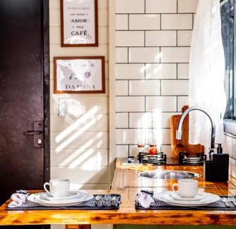 Ribanceira House | Refúgio Romântico - Lareira Externa, Rede suspensa, Netflix e Churrasqueira