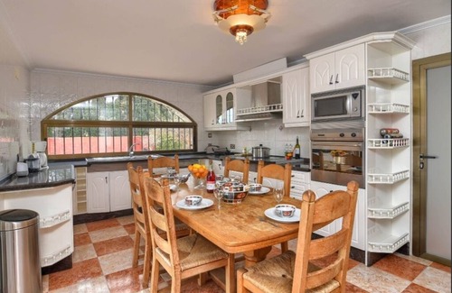 Callosa d' En Sarria Villa | Ref 111) Large luxury Finca near Altea la Vella