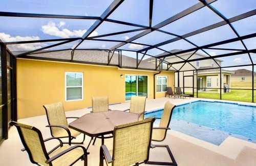 Marbella Villa | Ref 98. Beautiful villa, own pool, gated Resort near Disney