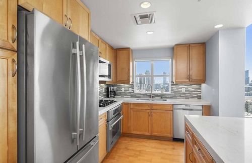 Marina District Condo | Refined Condo with Phenomenal Views