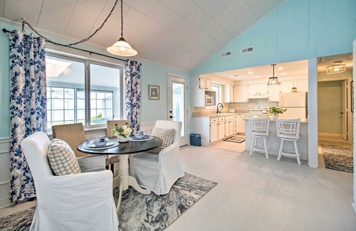 Colonial Beach Cottage | Refreshing Colonial Beach Vacation Rental!