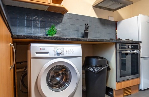 Grangemouth Apartment | Refreshing Modern Apartment in Grangemouth
