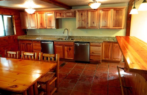 Pine Valley Cabin | Refreshing Reunions, Relaxing Retreats, Room For Everyone!