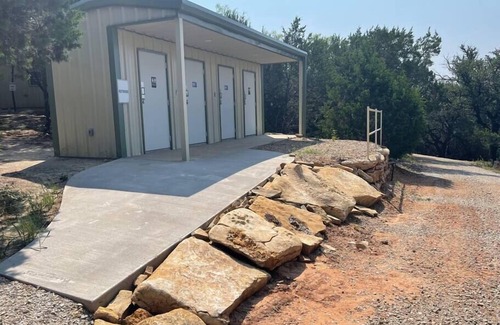 Jacksboro RV Rental | Refuge Group Campground at Lake Godstone