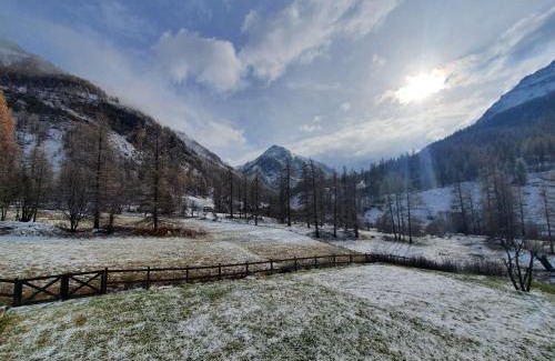 Uvernet-Fours Hotel | Refuge Hôtel de Bayasse