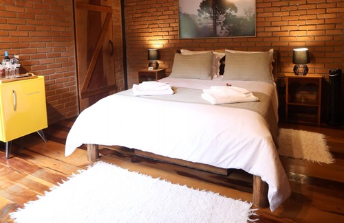 Maromba Apartment | Refuge in Itatiaia with hydromassage | Chalé Tijolinho