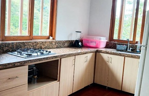 San Carlos Apartment | Refugio en el arroyo