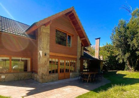 Angostura Ski Chalet | Refugio Patagonico