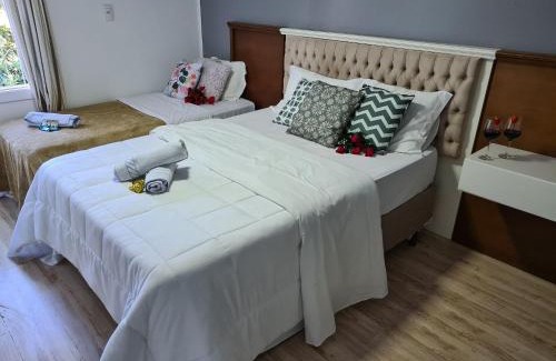 Tres Pinheiros House | Refugio Por do Sol - 09 Pessoas - WiFi- Ar Condicionado