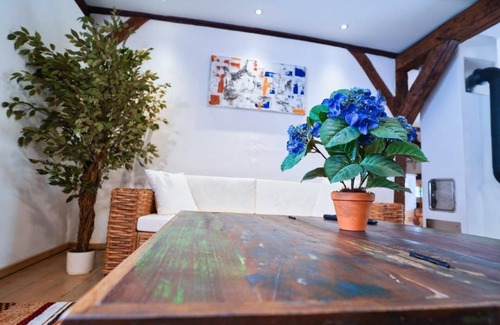 Altstadt House | RefuKium "Alte Gerberei" in der Innenstadt