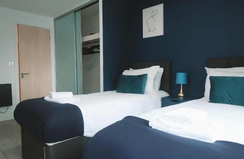 Basingstoke Apartment | Refurbished Apartment 2 Bath 2 Bedroom Wlift!
