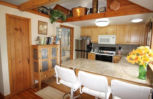 East Orleans Condo | Refurbished Cottage with Views of Town Cove (1038)