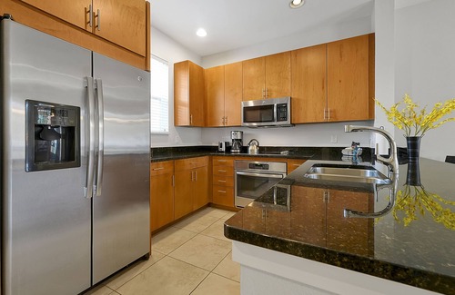 Kissimmee Resort | Regal Oaks Resort Vacation Townhomes by IDILIQ