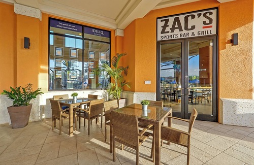 Kissimmee Resort | Regal Oaks Resort Vacation Townhomes by IDILIQ
