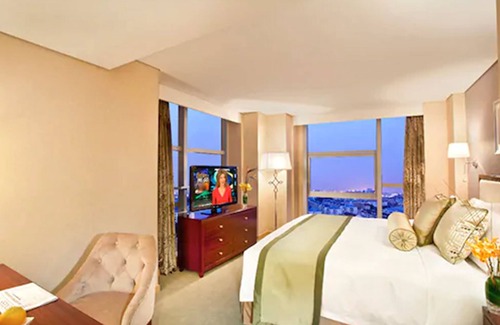 Pudong Hotel | Regal Plaza Hotel & Residence
