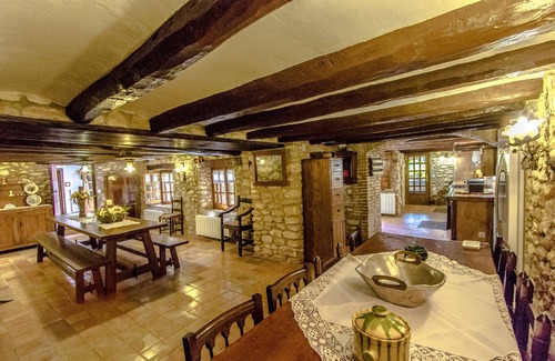 Santa Oliva Villa | Regal Retreat with extra large pool near Sitges