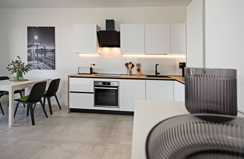Lazise Apartment | Regarda - Casa Erika with big terrace, swimming pool, wifi