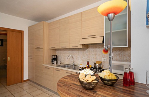 Lazise Apartment | Regarda - "Costa del Sole" with swimming pool and terrace
