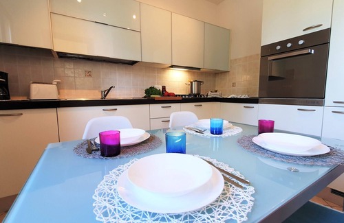 Pacengo Apartment | Regarda - holiday apartment "A Casa di La' " with Wifi, pets allowed