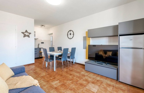 Lazise Apartment | Regarda - The Sun renewed apartment with swimming pool