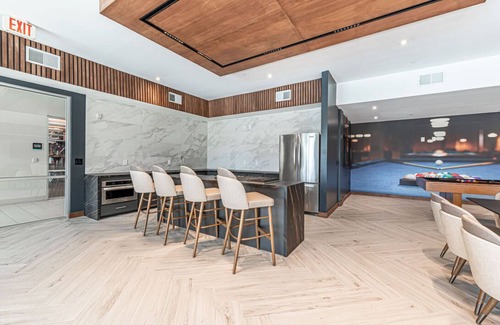 South Main Apartment | Regards At Med Center 163 I Comfy 2 Bed 2 Bath