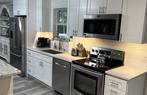 Oak Point House | Regatta Retreat