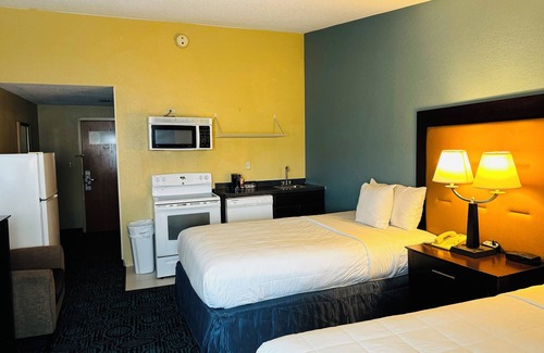 New London Hotel | Regency Inn and Suites - Non Smoking King