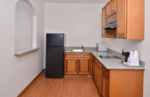 FM 1960 Hotel | Regency Inn and Suites