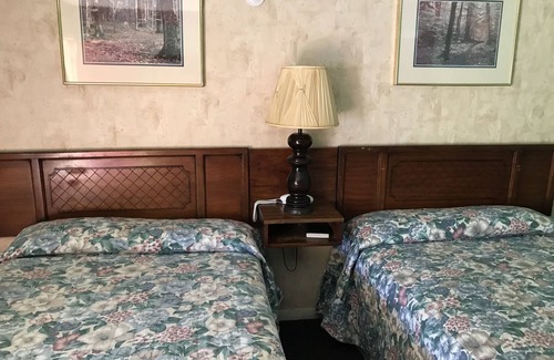 Saginaw Hotel | Regency Inn Bridgeport-Frankenmuth