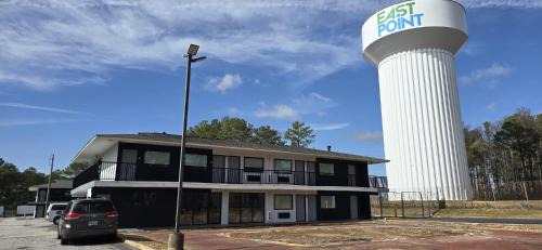 East Point Hotel | Regency Inn East Point Ga