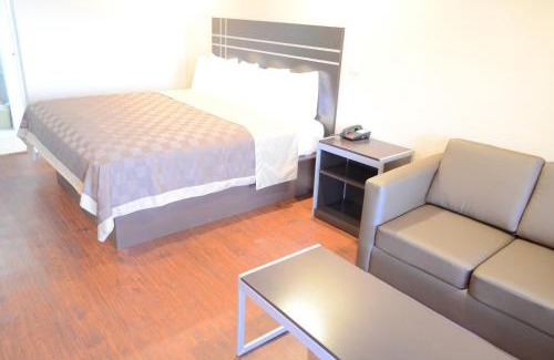 Humble Hotel | Regency Inn Humble IAH - Intercontinental