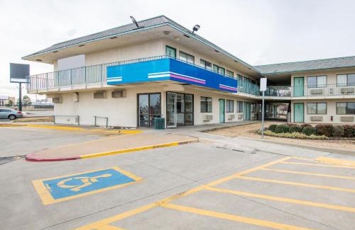 Tulsa Hotel | Regency Inn Tulsa