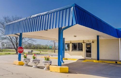 Concordia Hotel | Regency Inn