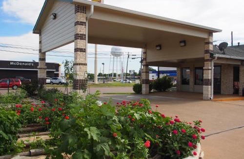 Gatesville Hotel | Regency Inn