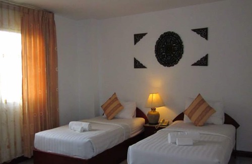 Hua Wiang Hotel | Regent Lodge Lampang