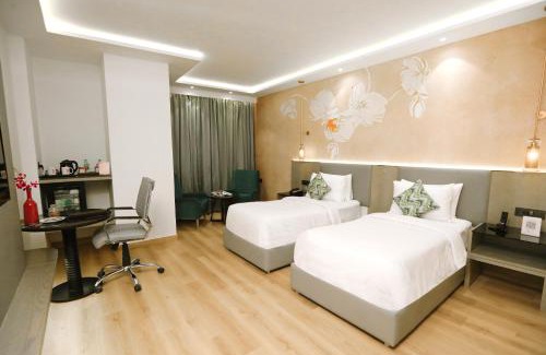 Amritsar Hotel | Regenta Place Amritsar by Royal Orchid Hotels Limited