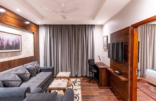 Morni Hotel | Regenta Place Morni Hills, Panchkula