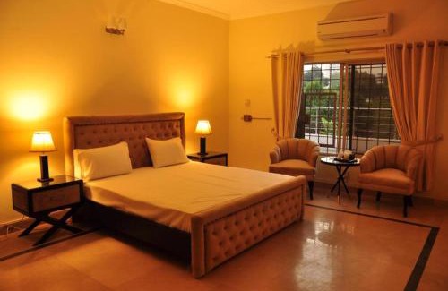 G-6 Sector Hotel | Reina Boutique Hotel - G6