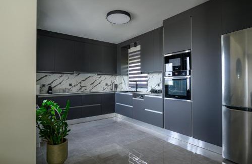 Pyrgos Villa | Reina del Cielo Luxury Villa