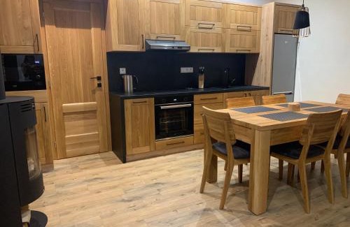 Velicna Apartment | Rekreačný domček a apartmán - Pri potoku