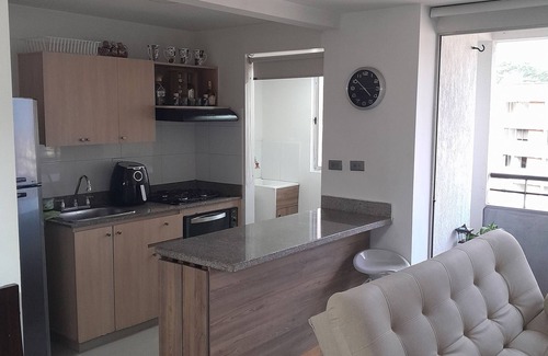 Laureles - Estadio Apartment | Relájate con tu Familia o tus Amigos en Este Tranquilo y Acogedor Lugar