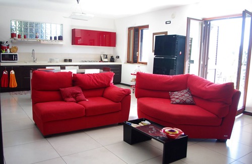 Barcellona Pozzo di Gotto Villa | Relaxation and peace of mind