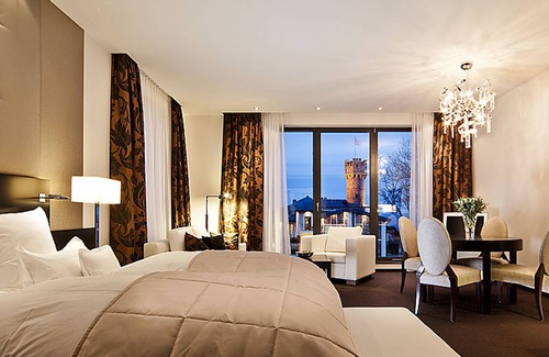 Johannisberg Hotel | Relais & Châteaux Hotel Burg Schwarzenstein