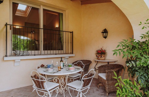Puegnago del Garda Apartment | RELAIS DE CHARME "LE VIDELLE" - sapphire apartment